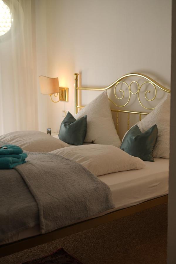Romantic-Pension Albrecht - Since 1901 Hohenschwangau Extérieur photo