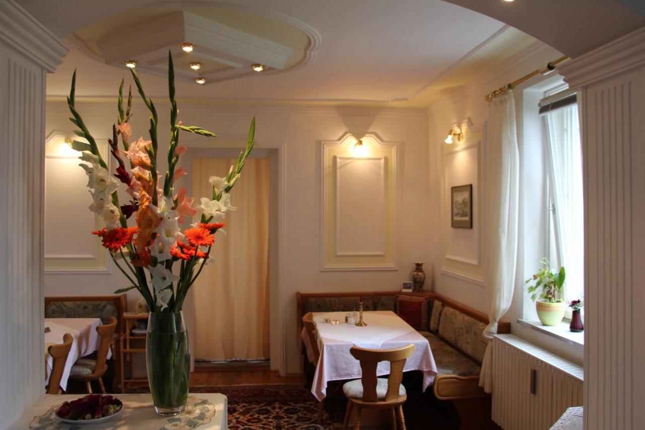 Romantic-Pension Albrecht - Since 1901 Hohenschwangau Extérieur photo