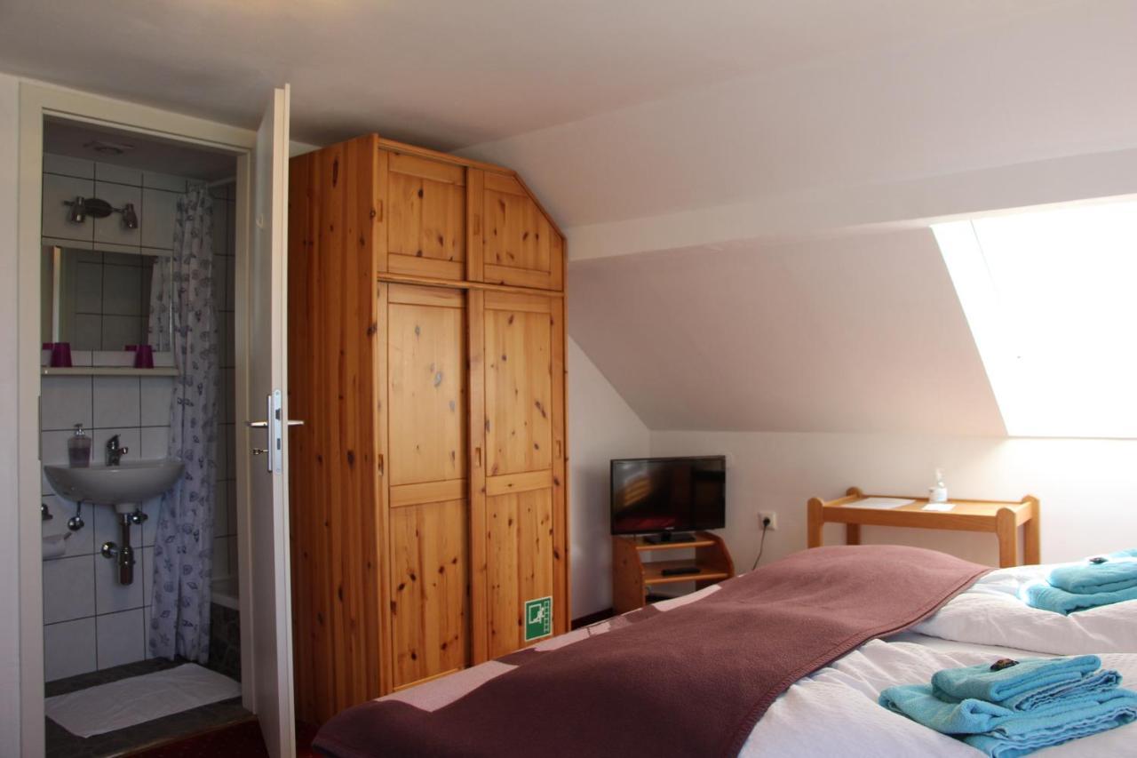 Romantic-Pension Albrecht - Since 1901 Hohenschwangau Extérieur photo