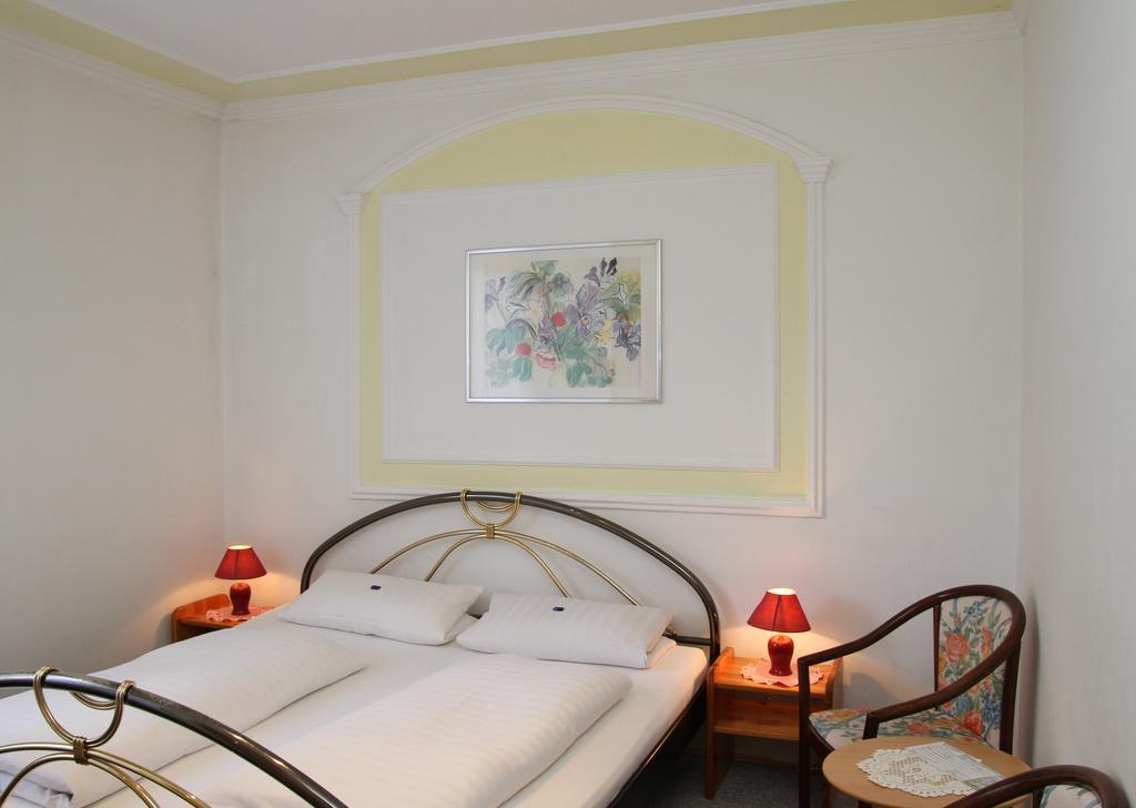 Romantic-Pension Albrecht - Since 1901 Hohenschwangau Extérieur photo