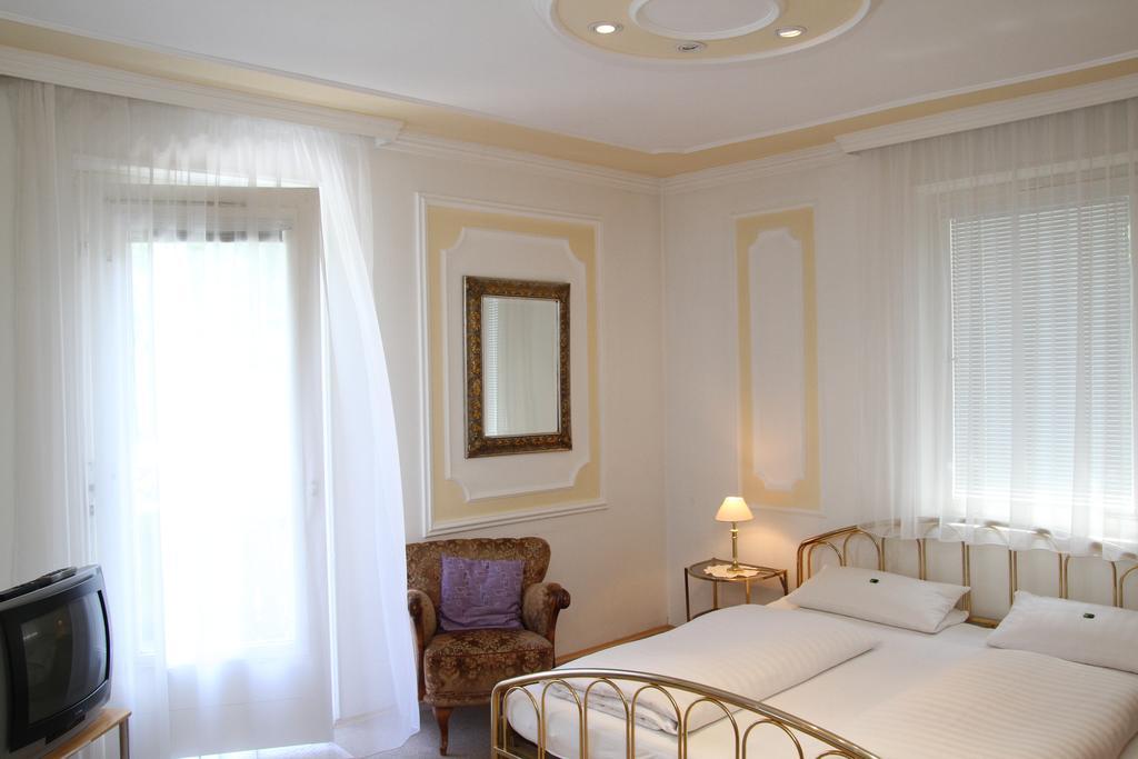Romantic-Pension Albrecht - Since 1901 Hohenschwangau Extérieur photo