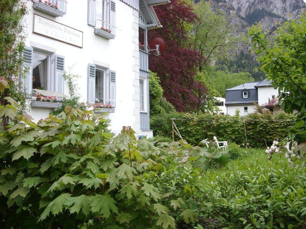 Romantic-Pension Albrecht - Since 1901 Hohenschwangau Extérieur photo