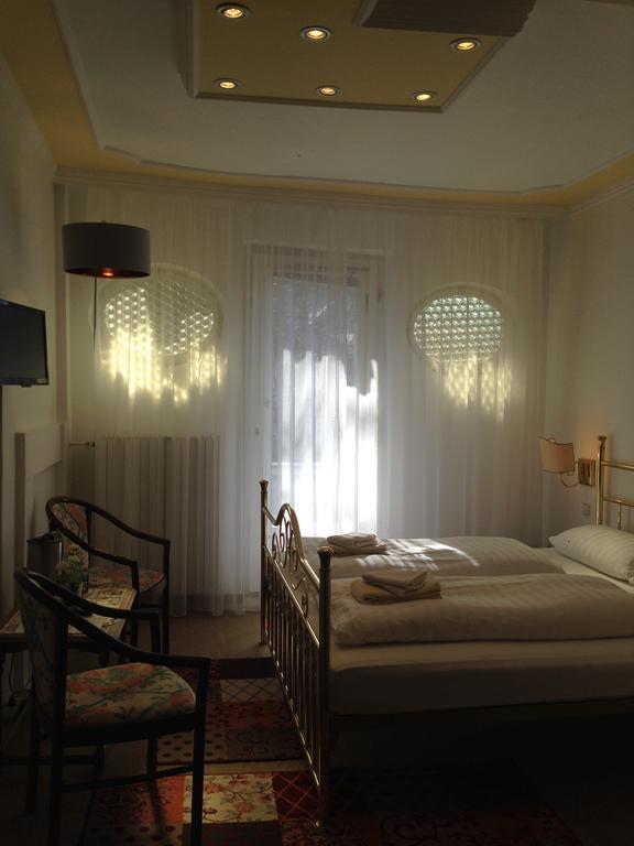 Romantic-Pension Albrecht - Since 1901 Hohenschwangau Extérieur photo